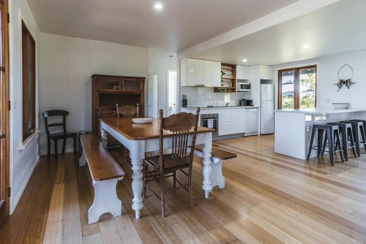 Worrowing Jervis Bay Hotel Хъскисън Екстериор снимка