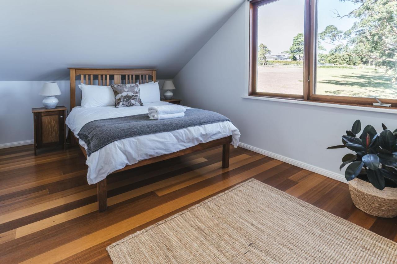 Worrowing Jervis Bay Hotel Хъскисън Екстериор снимка