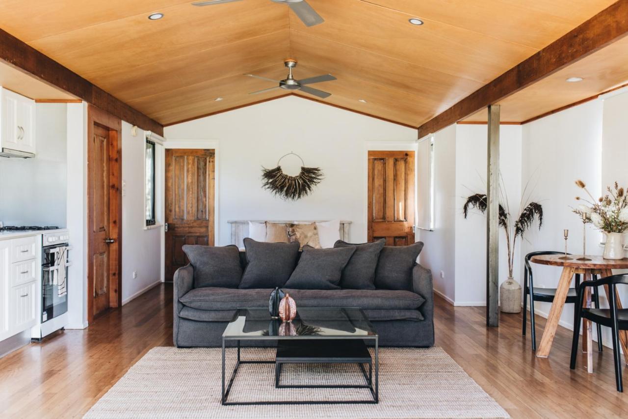 Worrowing Jervis Bay Hotel Хъскисън Екстериор снимка